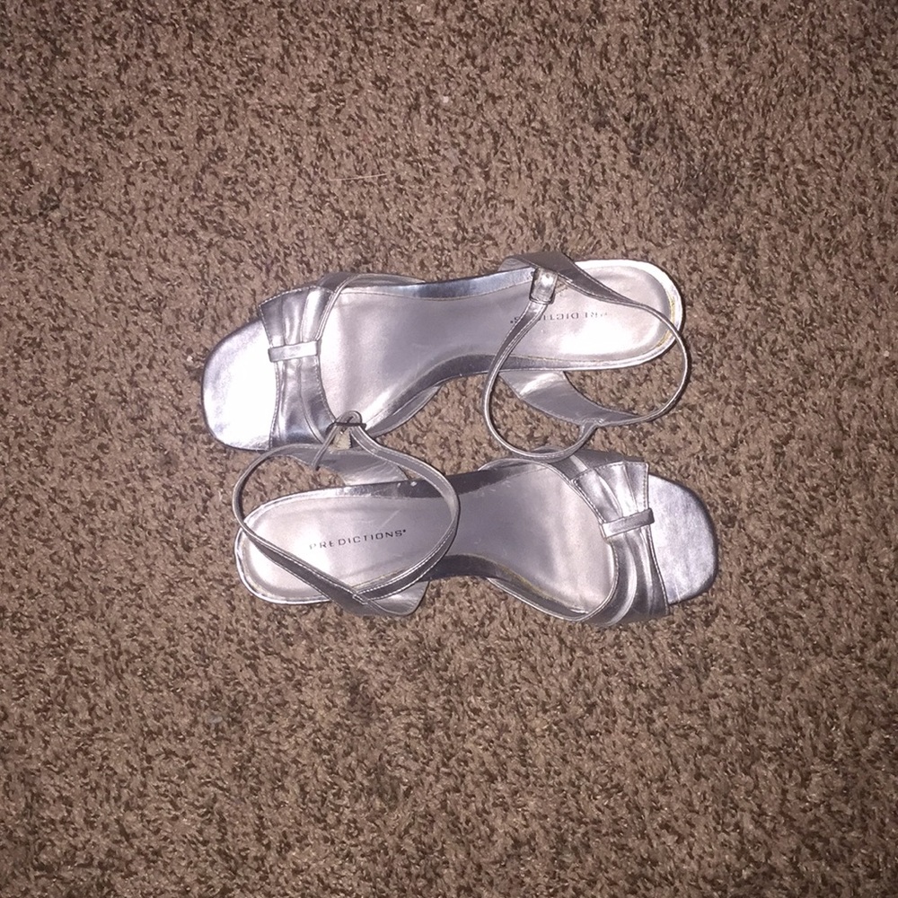 Predictions Heels